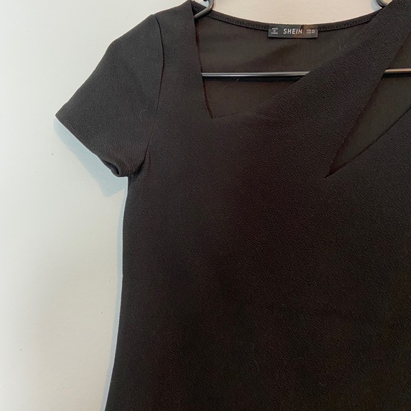 NWOT** Shein XS Black Cut-Out Textured Fit Tee - Picture 4 of 6